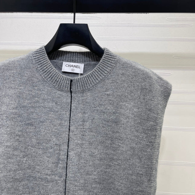 CHANEL 26S CONTRAST KNIT VEST 1323