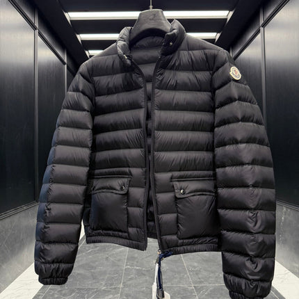 MONCLER 25S JACKET IN BLACK 021