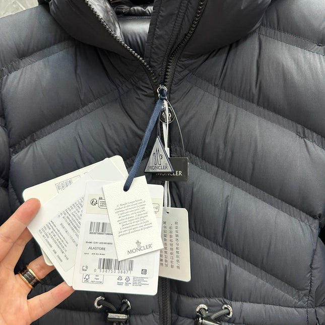 MONCLER 25S PREMIUM DOWN COAT 476