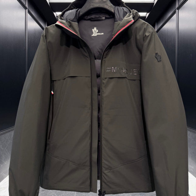 MONCLER 25S HOODED SKI JACKET 385