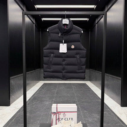 MONCLER 26S DOWN VEST 765