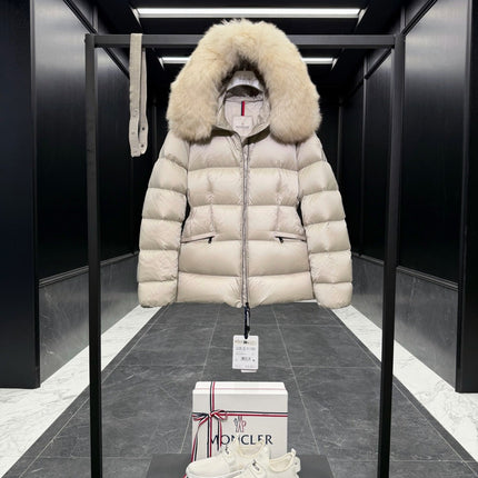 MONCLER 26S DOWN JACKET 724