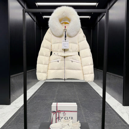 MONCLER 26S DOWN JACKET 722