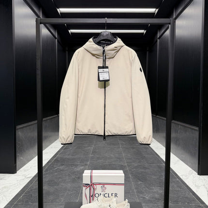 MONCLER 26S ZIP-UP HOODED JACKET 800