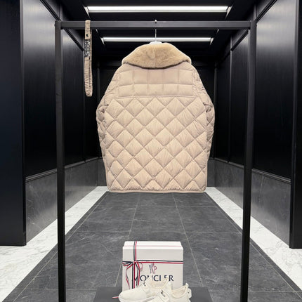 MONCLER 26S DOWN JACKET 786