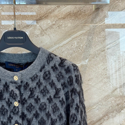 LV 25S CARDIGAN 0004