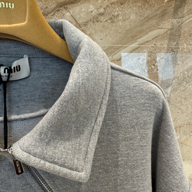 MIUMIU POLO SWEATSHIRT STYLE 652