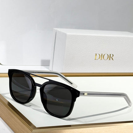 MONTAIGNE SUNGLASS BLACKTIE221S IN ACETATE