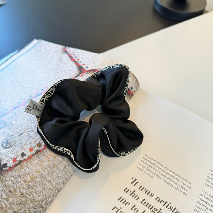 DIOR 26S SCRUNCHIE IN SILK 511966