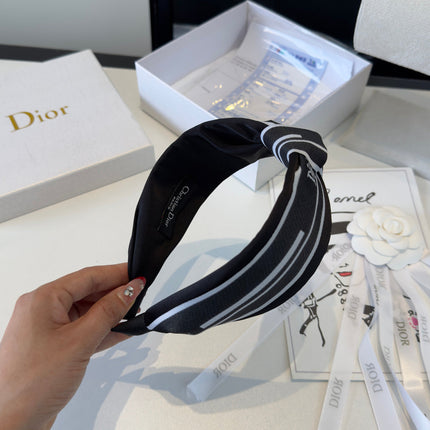 DIOR 26S HEADBAND IN BLACK AND WHITE FABRIC 503047