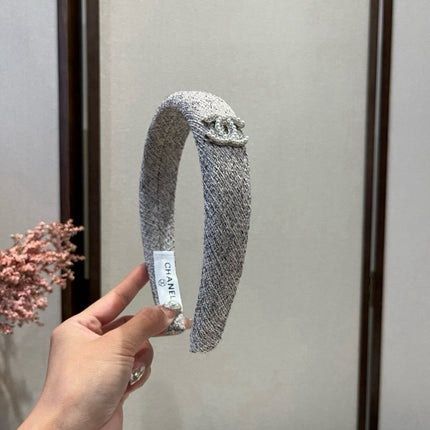 CHANEL 26S HEADBAND IN GREY TWEED 503058