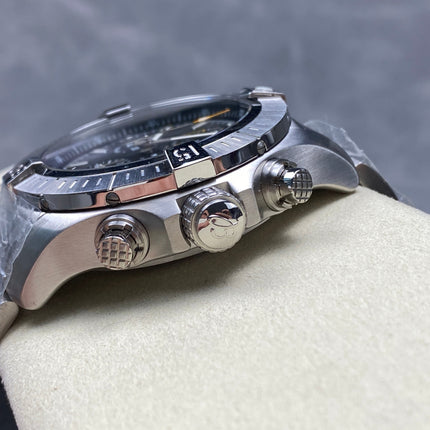 AVENGER CHRONOGRAPH STEEL CASE BLACK DIAL