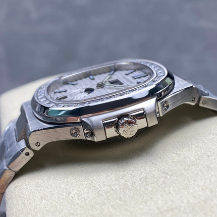 NAUTILUS STEEL ATTACHED DIAMOND BEZEL WHITE DIAL