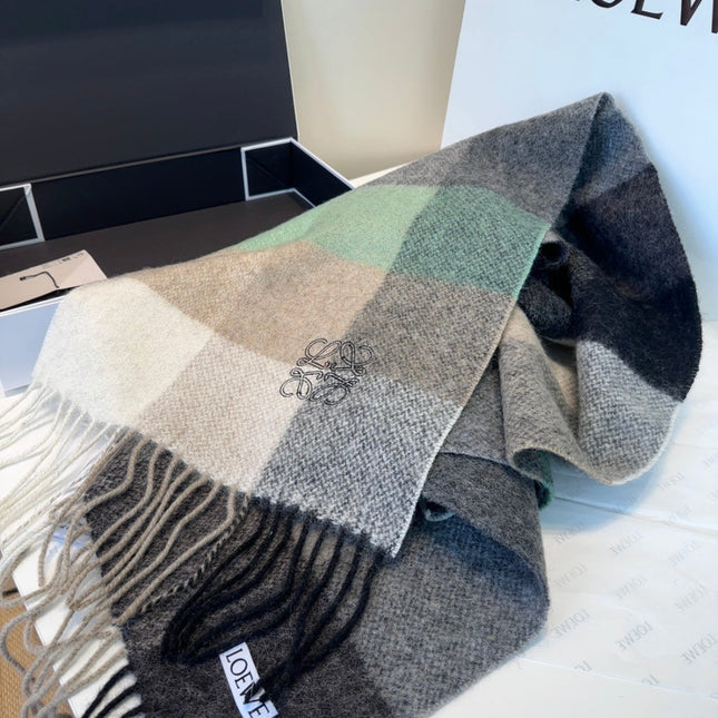LOEWE 26S SCARF 180 IN CASHMERE 902862