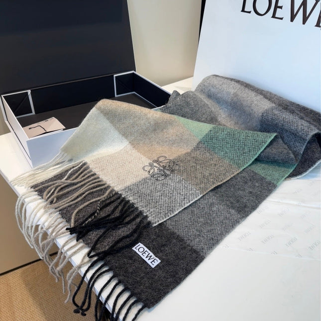 LOEWE 26S SCARF 180 IN CASHMERE 902862