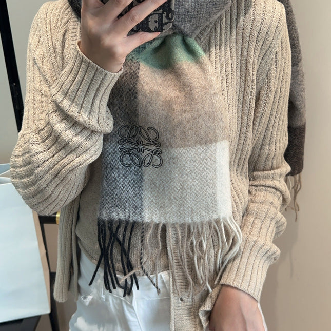 LOEWE 26S SCARF 180 IN CASHMERE 902862