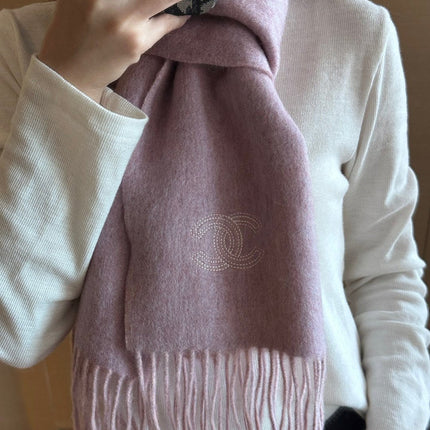 CHANEL 25S SCARF 180 IN CASHMERE 989817