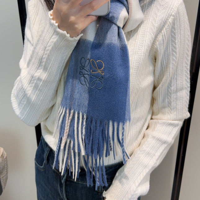 LOEWE 26S SCARF 180 IN CASHMERE 185001
