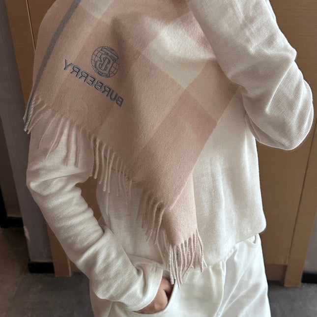 BURBERRY 26S SCARF 180CM IN CASHMERE 192541