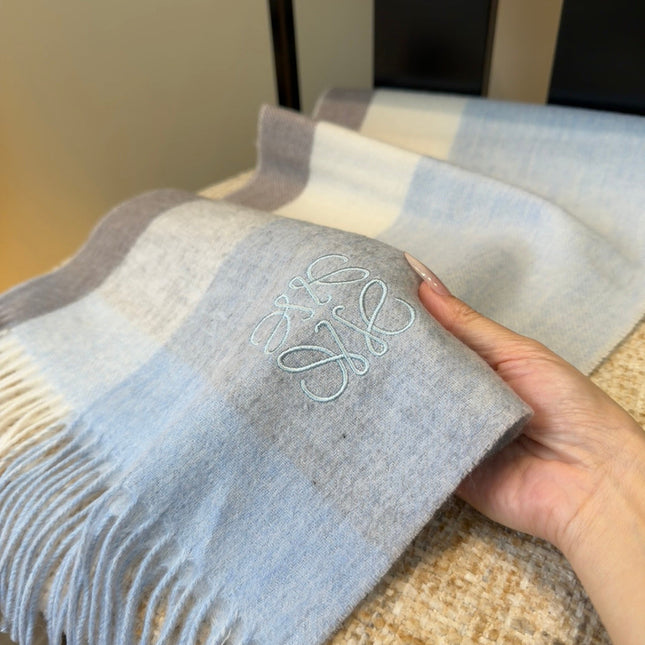 LOEWE 26S SCARF 180 IN CASHMERE WOOL 196361