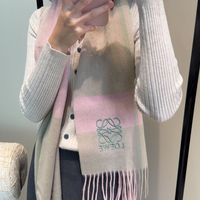 LOEWE 26S SCARF 180 IN CASHMERE WOOL 202469