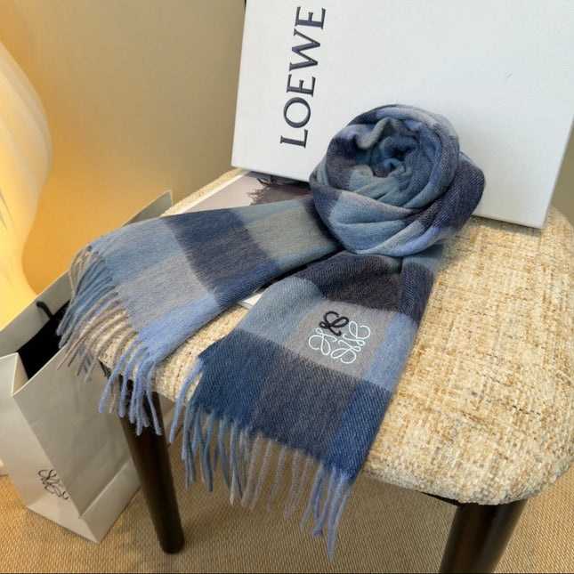 LOEWE 26S SCARF 180 IN CASHMERE WOOL 202472