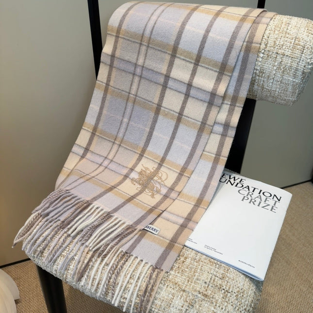 BURBERRY 26S SCARF 180CM IN CASHMERE 207637