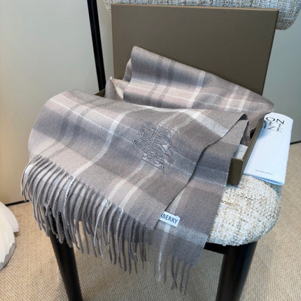 BURBERRY 26S SCARF 180CM IN CASHMERE 207638