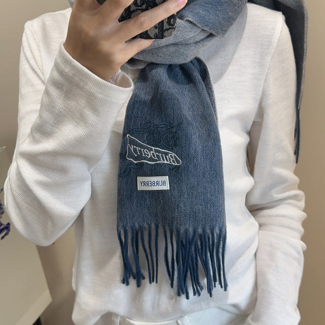 BURBERRY 26S SCARF 180CM IN CASHMERE 207842