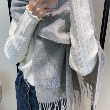 LOEWE 26S SCARF 180 IN CASHMERE WOOL 207844