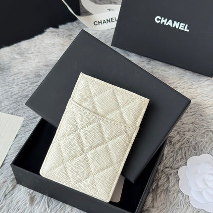 CLASSIC VERTICAL CARD HOLDER 14 IN WHITE GRAINED CALFSKIN GOLD-TONE METALLIC