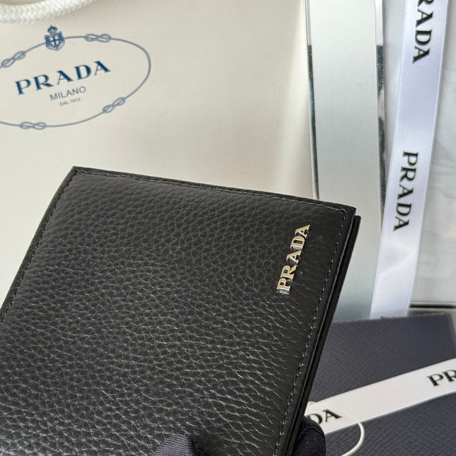 PRADA 26S BIFOLD WALLET 11 IN BLACK CALFSKIN
