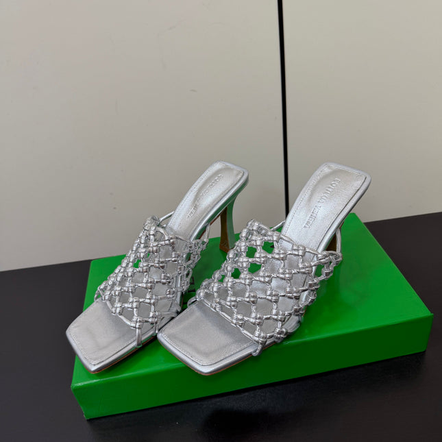BOTTEGA VENETA 26S WOVEN STRAP HIGH-HEEL SANDALS 85 MM IN SILVER LAMBSKIN