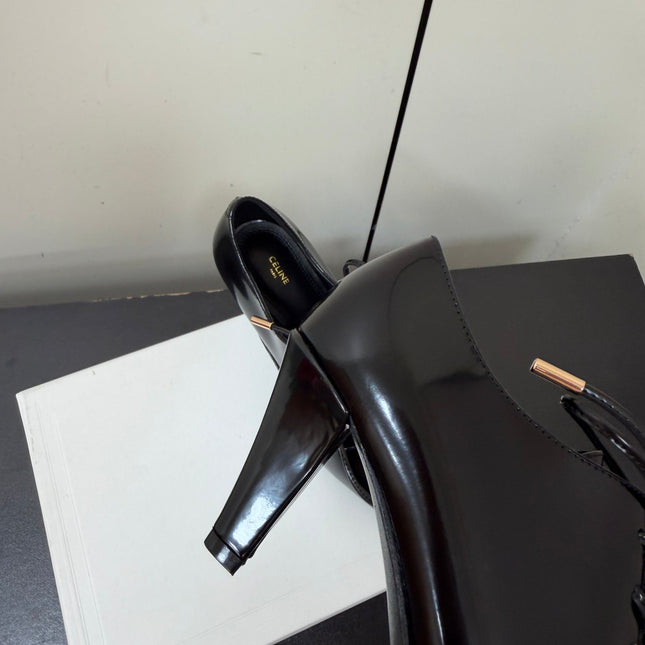 CELINE 26S LACE UP POINTED TOE PUMPS IN BLACK PATENT CALFSKIN