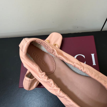 GUCCI 26S BALLET FLATS IN LIGHT PINK SHINY CALFSKIN GOLD HARDWARE