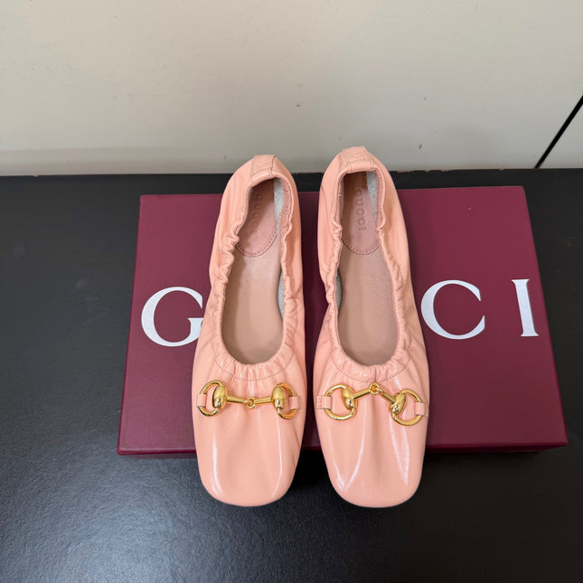 GUCCI 26S BALLET FLATS IN LIGHT PINK SHINY CALFSKIN GOLD HARDWARE
