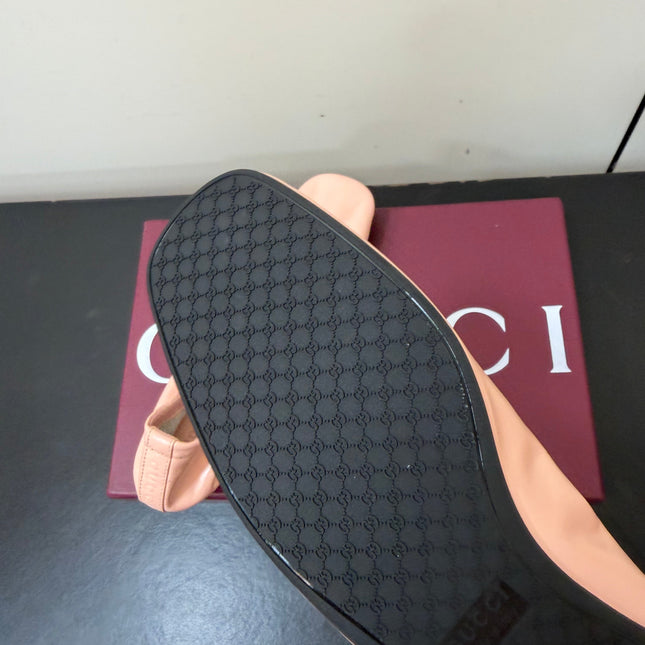 GUCCI 26S BALLET FLATS IN LIGHT PINK SHINY CALFSKIN GOLD HARDWARE