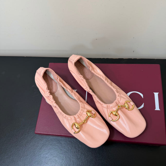 GUCCI 26S BALLET FLATS IN LIGHT PINK SHINY CALFSKIN GOLD HARDWARE