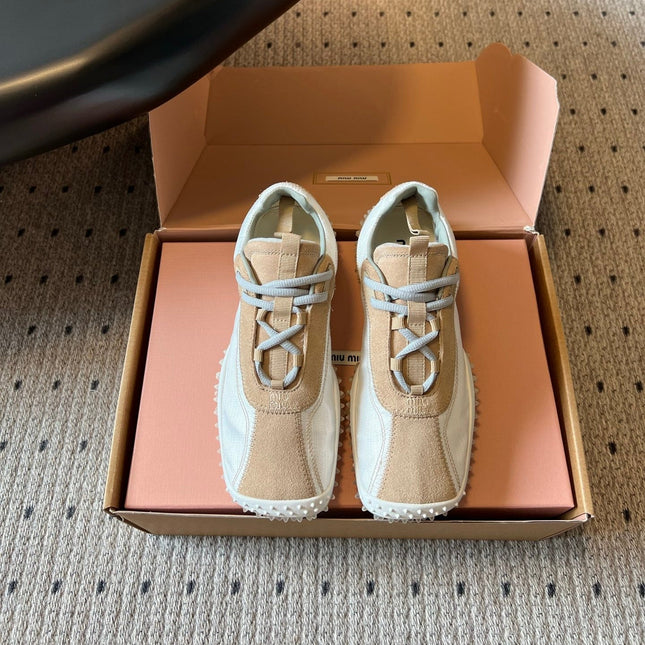 MIUMIU 26S SNEAKERS IN WHITE FABRIC AND BROWN SUEDE