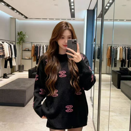 CHANEL 25S LONG-SLEEVE ROUND-NECK SWEATER 527