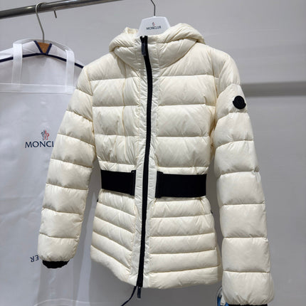 MONCLER 26S HOODED SHORT DOWN JACKET 754