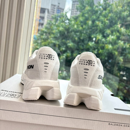 ALO 25S SALOMON SPECTUR SNEAKER IN WHITE FABRIC