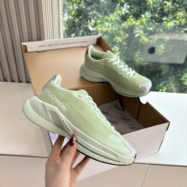ALO 25S SALOMON SPECTUR SNEAKER IN LIGHT GREEN FABRIC