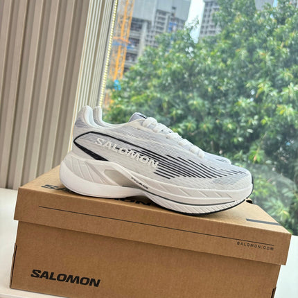 ALO 25S SALOMON SPECTUR SNEAKER IN BLACK AND WHITE MESH FABRIC