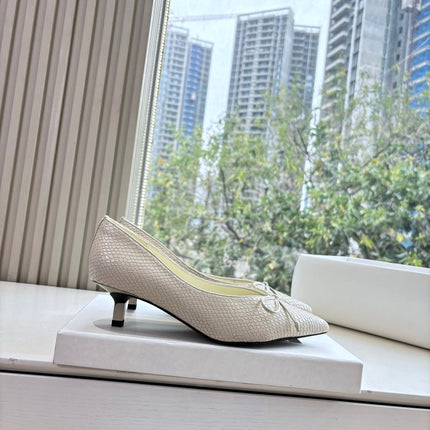 JACQUEMUS 26S HIGH HEELS 35 MM IN WHITE SNAKESKIN EMBOSSED LEATHER