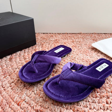 ALAIA 26S THONG SANDALS IN DARK PURPLE VELVET
