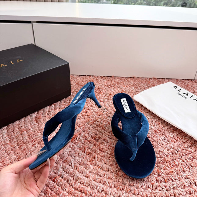 ALAIA 26S HEELED THONG SANDALS IN DARK BLUE VELVET