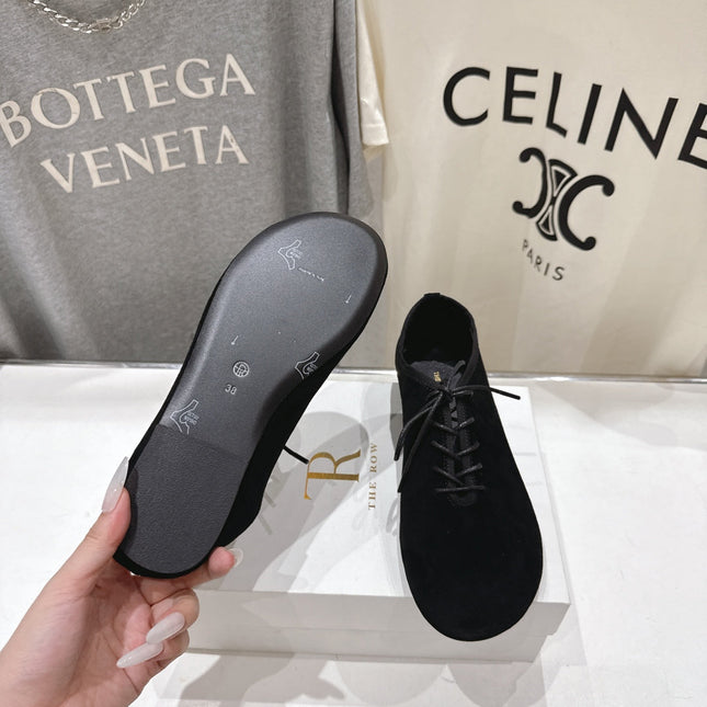 THE ROW 26S MINIMAL LACE-UP SHOES IN BLACK SUEDE