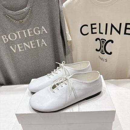 THE ROW 26S MINIMAL LACE-UP SHOES IN WHITE CALFSKIN