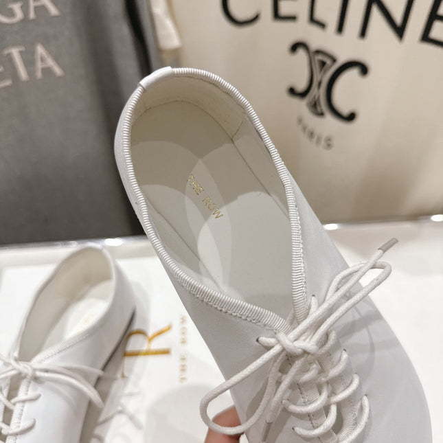 THE ROW 26S MINIMAL LACE-UP SHOES IN WHITE CALFSKIN